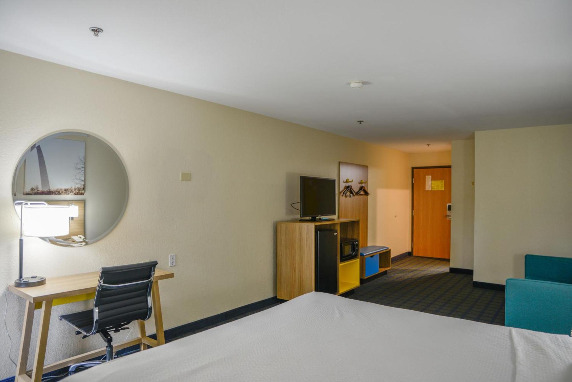 Days Inn By Wyndham Mount Vernon Buitenkant foto